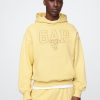 Bluza z kapturem Gap × Disney dla dorosłych z dużym logo