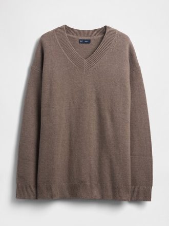 CashSoft Oversize’owy sweter z dekoltem w serek