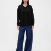 CashSoft Oversize’owy sweter z dekoltem w serek