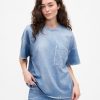 Gap × BÉIS Dzianinowy, dżinsowy T-shirt z kieszeniami dla dorosłych