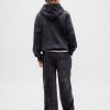 Gap × Disney Tim Burton „Miasteczko Halloween” Dziecięce spodnie dresowe VintageSoft Skull Baggy Joggers