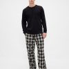 Gap × Disney Tim Burton „Miasteczko Halloween” Flanelowe spodnie piżamowe dla dorosłych z czaszką