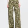Jeansy Baggy Camo ze średnim stanem