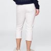 Jeansy Capri z wysokim stanem Jeansy Capri z wysokim stanem