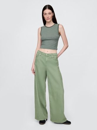Jeansy UltraSoft Baggy o średnim stanie