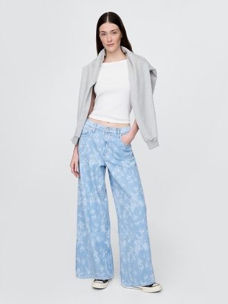 Jeansy UltraSoft Baggy o średnim stanie