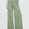 Jeansy UltraSoft Baggy o średnim stanie