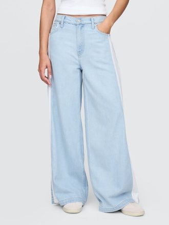 Jeansy UltraSoft Baggy o średnim stanie