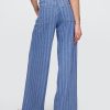 Jeansy UltraSoft Baggy o średnim stanie