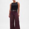 Jeansy UltraSoft Baggy o średnim stanie