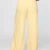 Jeansy UltraSoft Baggy o średnim stanie
