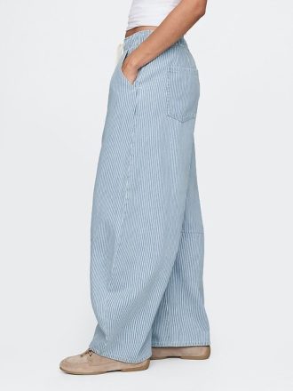 Jeansy UltraSoft Denim w paski z podkowami i średnim stanem