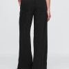 Jeansy UltraSoft Easy Baggy o średnim stanie