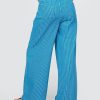 Jeansy UltraSoft Easy Baggy o średnim stanie