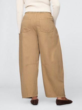 Jeansy UltraSoft Easy Horseshoe o średnim stanie