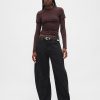 Jeansy UltraSoft Horseshoe z wysokim stanem Jeansy UltraSoft Horseshoe z wysokim stanem
