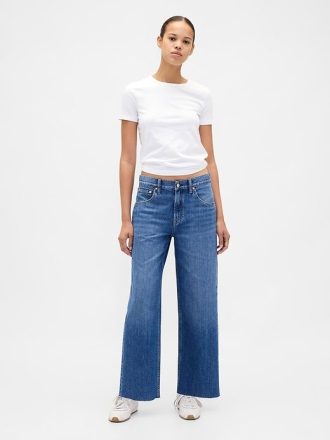 Jeansy UltraSoft Relaxed Crop z niskim stanem