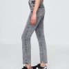 Jeansy vintage z wysokim stanem i obcisłym krojem Jeansy vintage z wysokim stanem i obcisłym krojem