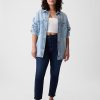 Jeansy vintage z wysokim stanem i obcisłym krojem Jeansy vintage z wysokim stanem i obcisłym krojem