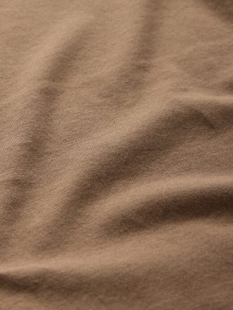Nowoczesna koszulka z okrągłym dekoltem