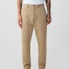 Nowoczesne spodnie khaki w sportowym zwężanym kroju