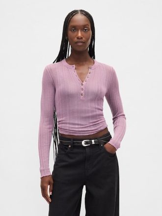 Prześwitujący sweter Henley