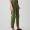 Średni stan, Downtown Khakis