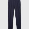 Średni stan, Downtown Khakis