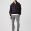 Spodnie GapFit Tech Slim Joggers