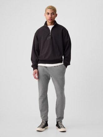 Spodnie GapFit Tech Slim Joggers