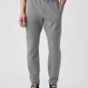 Spodnie GapFit Tech Slim Joggers