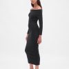 Sukienka sweterkowa CashSoft Stretch Midi z odkrytymi ramionami