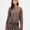 Sweter CashSoft Oversized z warkoczowym splotem Sweter CashSoft Oversized z warkoczowym splotem