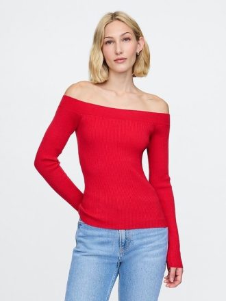 Sweter z odkrytymi ramionami