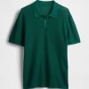 Teksturowany szydełkowy sweter polo