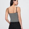 Top typu crop tub CloseKnit